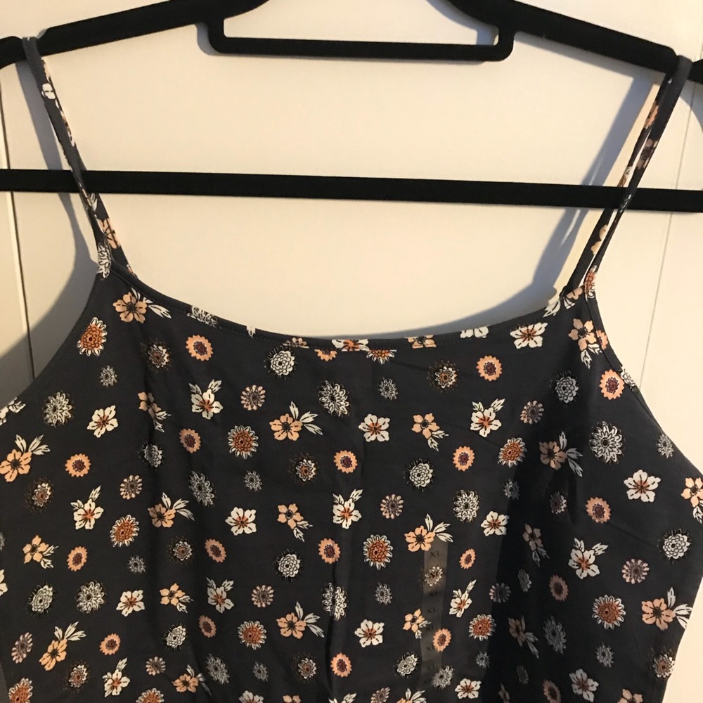 ✨LOFT Outlet Top NWT
